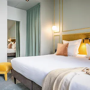 Veryste & Hotel Parijs