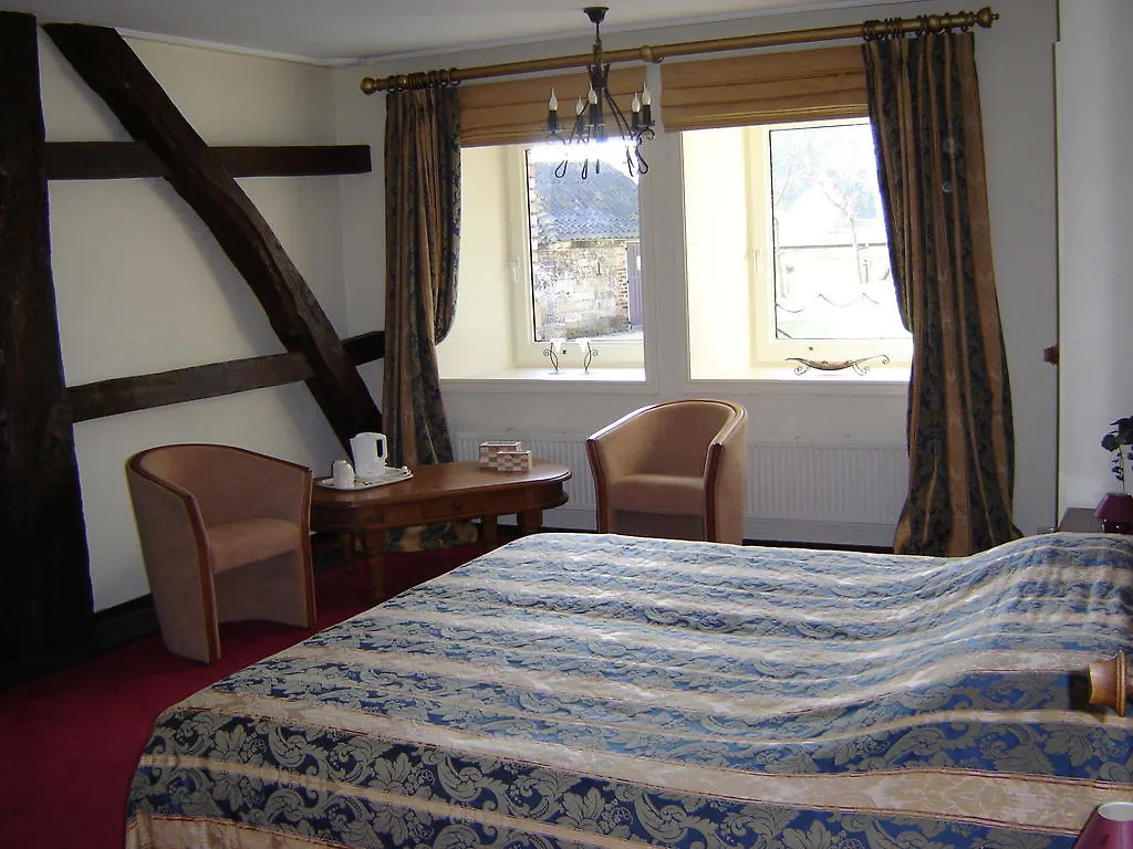 Kasteel Schaloen Villa Valkenburg aan de Geul Vakantiehuis