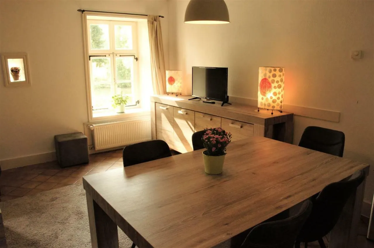 Kasteel Schaloen Villa Valkenburg aan de Geul Vakantiehuis